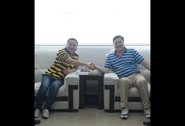 The whole network on the 1st and Wang Li plastic reached a strategic cooperation